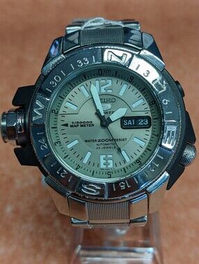 Seiko 5 Sports Meter Automatic Reference SKZ221K1 Caliber 7S36 Recently Serviced